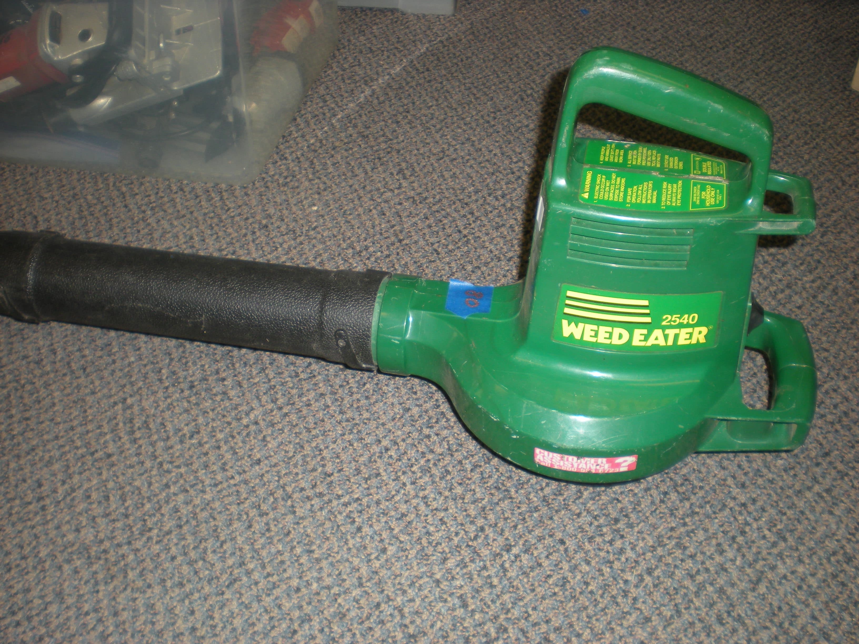 Leaf Blower