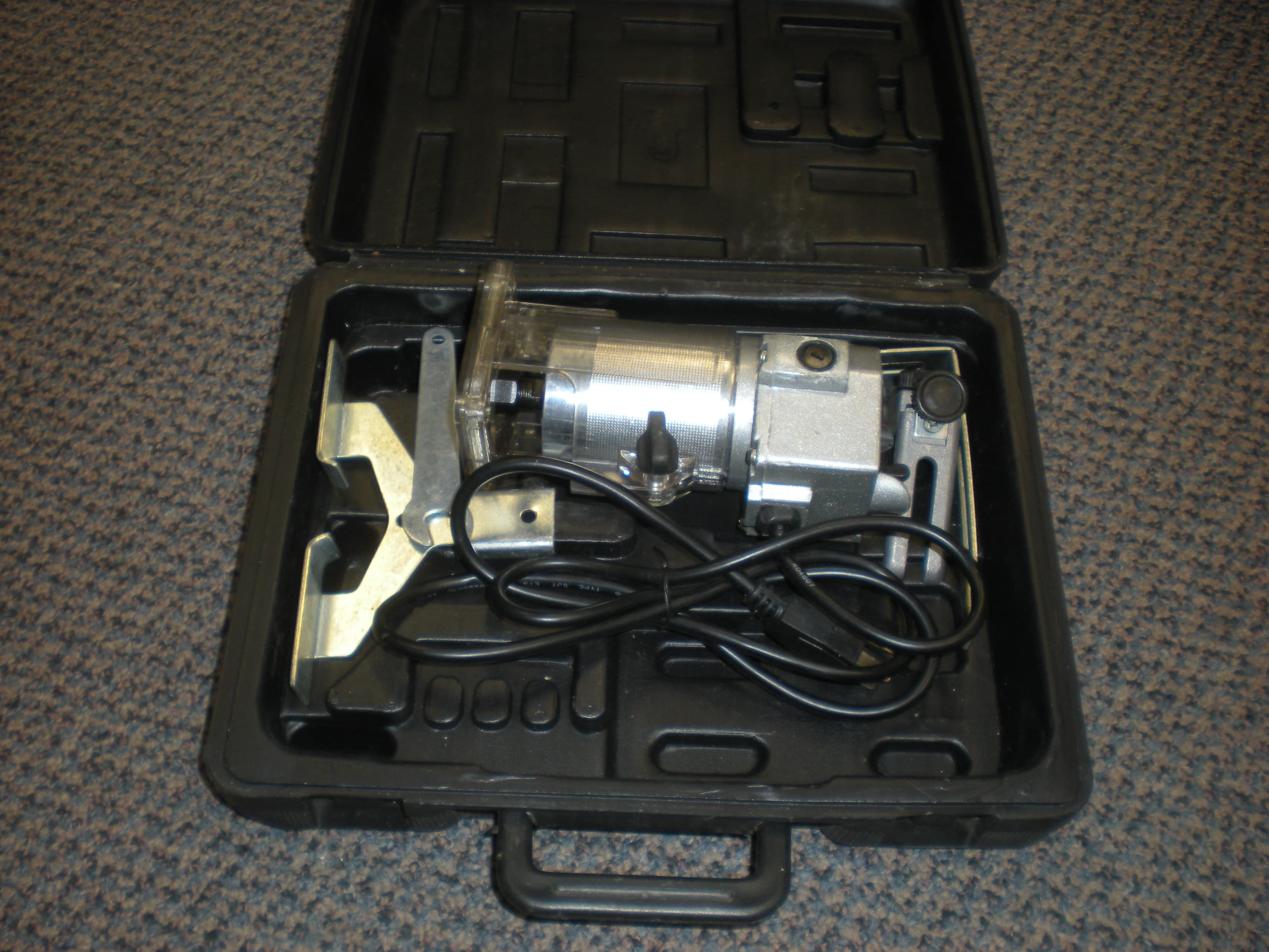 Trim Router